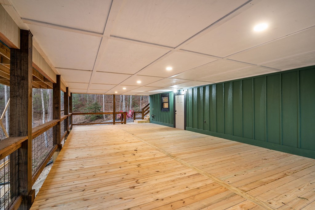 307 Ross Road Property Photo 46