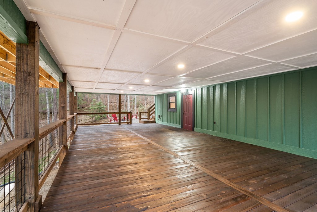 307 Ross Road Property Photo 57
