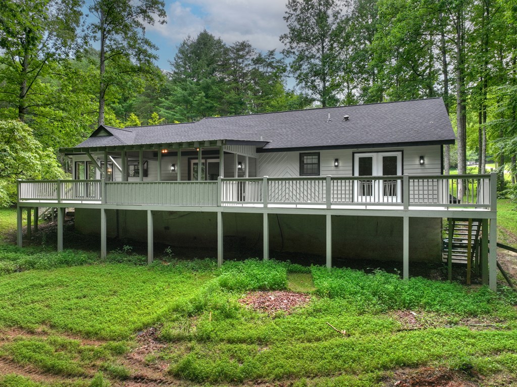 232 Chestnut Gap Property Photo 11