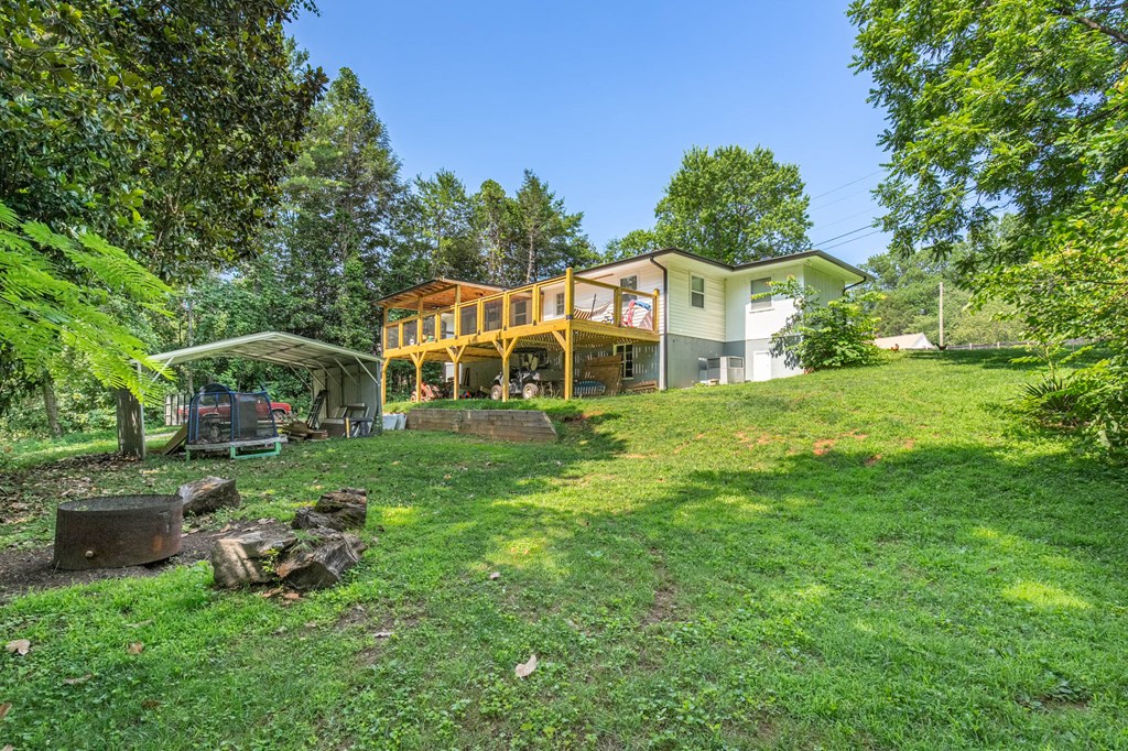 1737 Blue Ridge Drive Property Photo 3