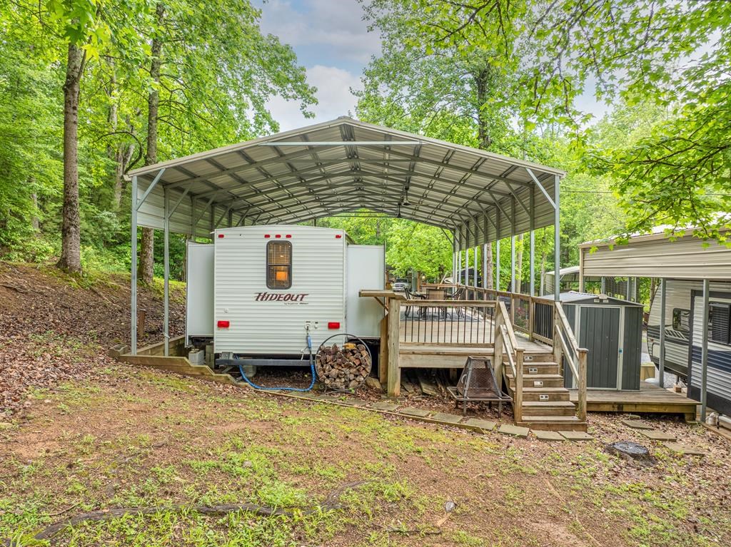 415 Peaceful Loop Property Photo 17