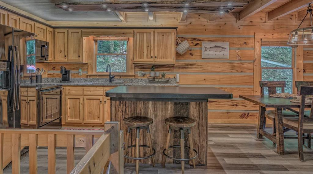 70 Stanley Creek Cross Property Photo 7