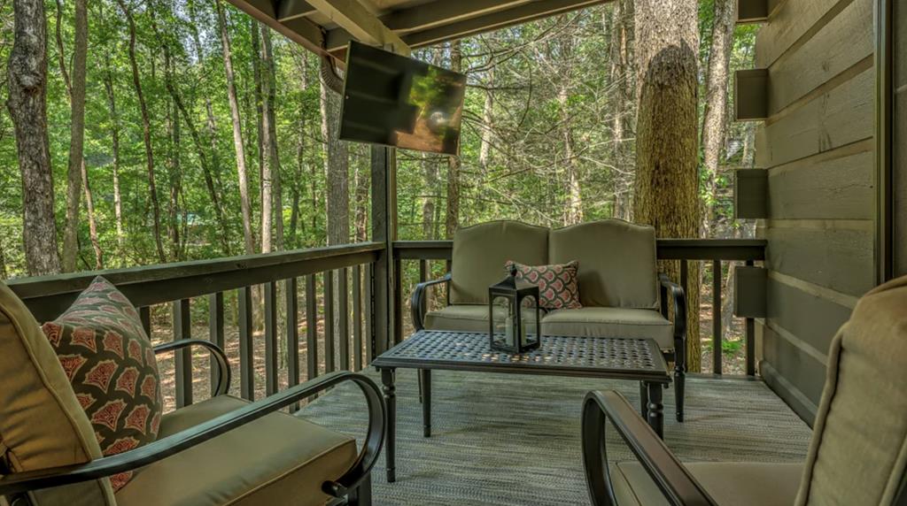 70 Stanley Creek Cross Property Photo 17
