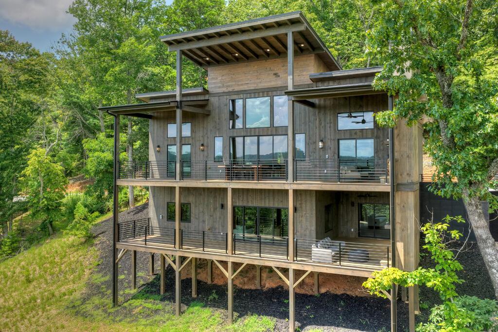 25 Boundless Trail Property Photo 1
