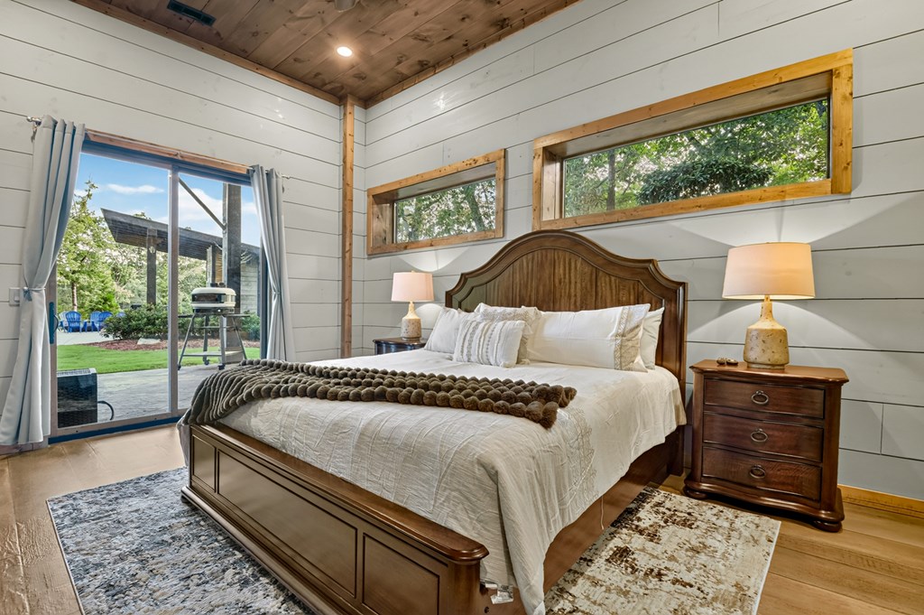 66 Rome Point Property Photo 55