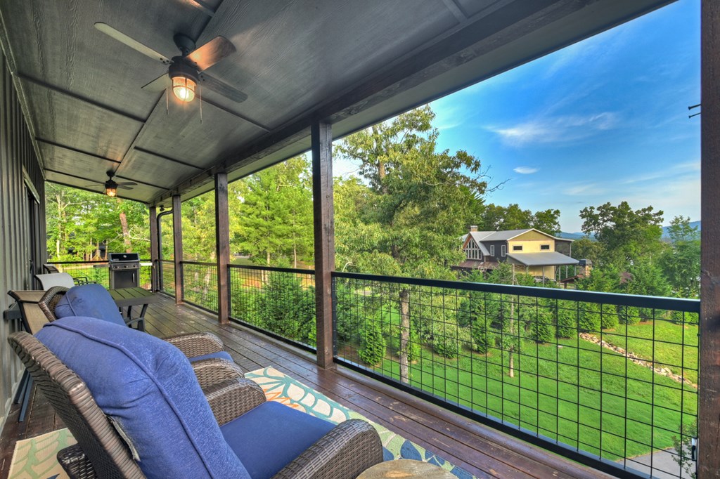 66 Rome Point Property Photo 75