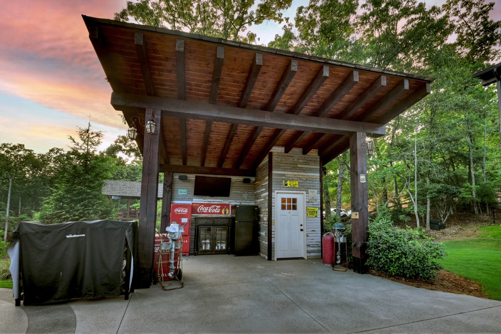 66 Rome Point Property Photo 82
