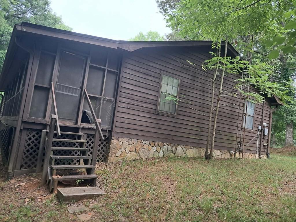 583 Ridgeview Road Property Photo 2