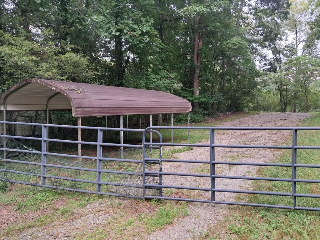 583 Ridgeview Road Property Photo 6