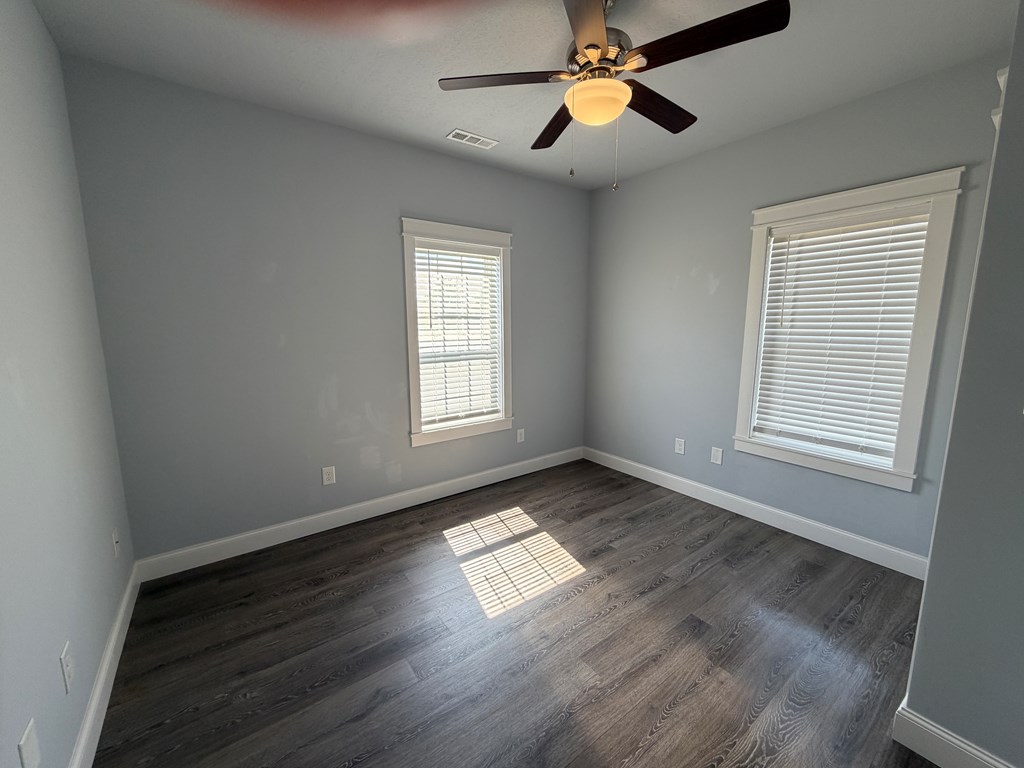 358 Main Street S Property Photo 5