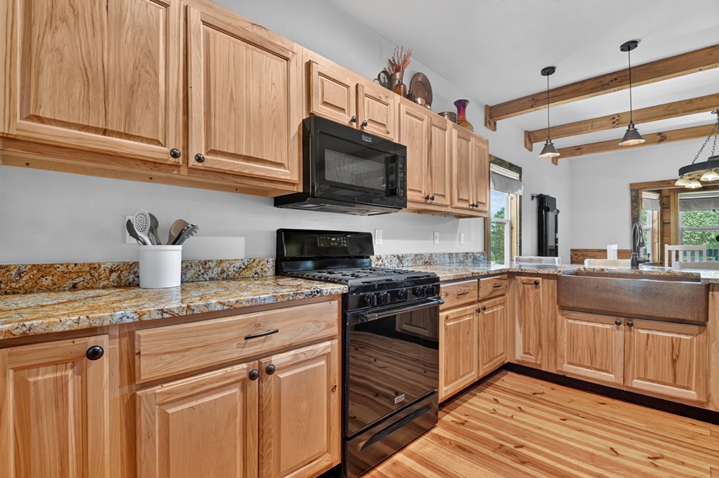 777 Hamby Road Property Photo 12