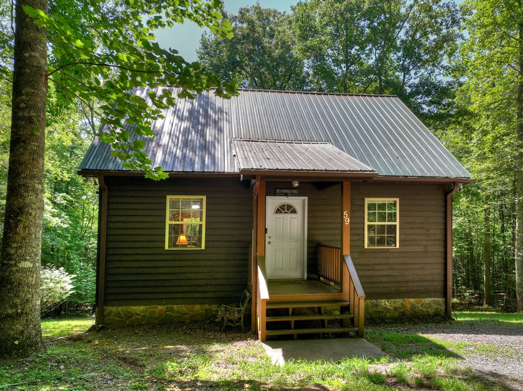 59 Oak Lane Property Photo 3