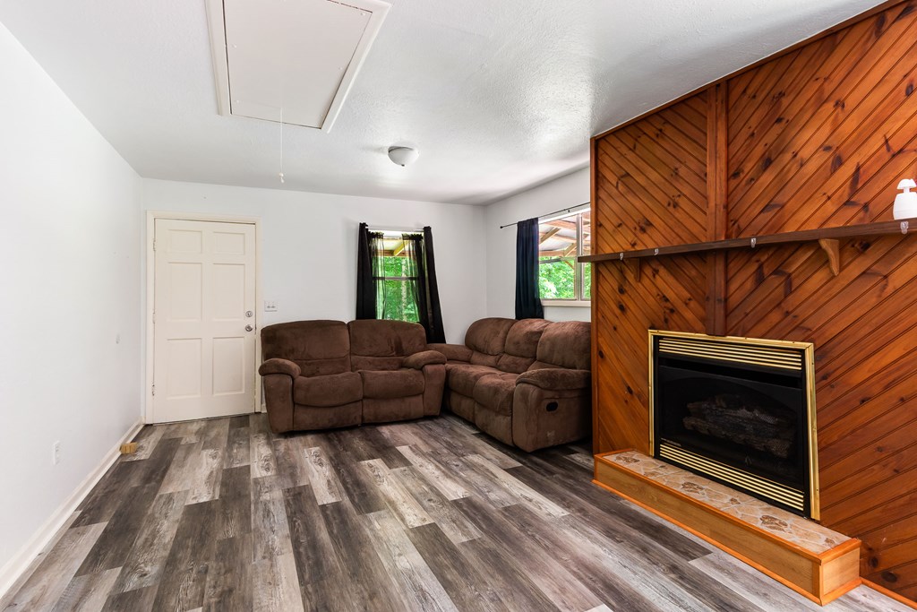 60 Fleming Street Property Photo 11