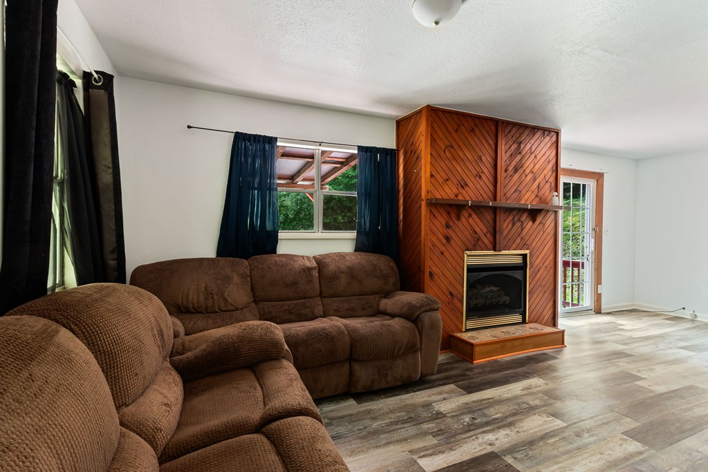 60 Fleming Street Property Photo 14
