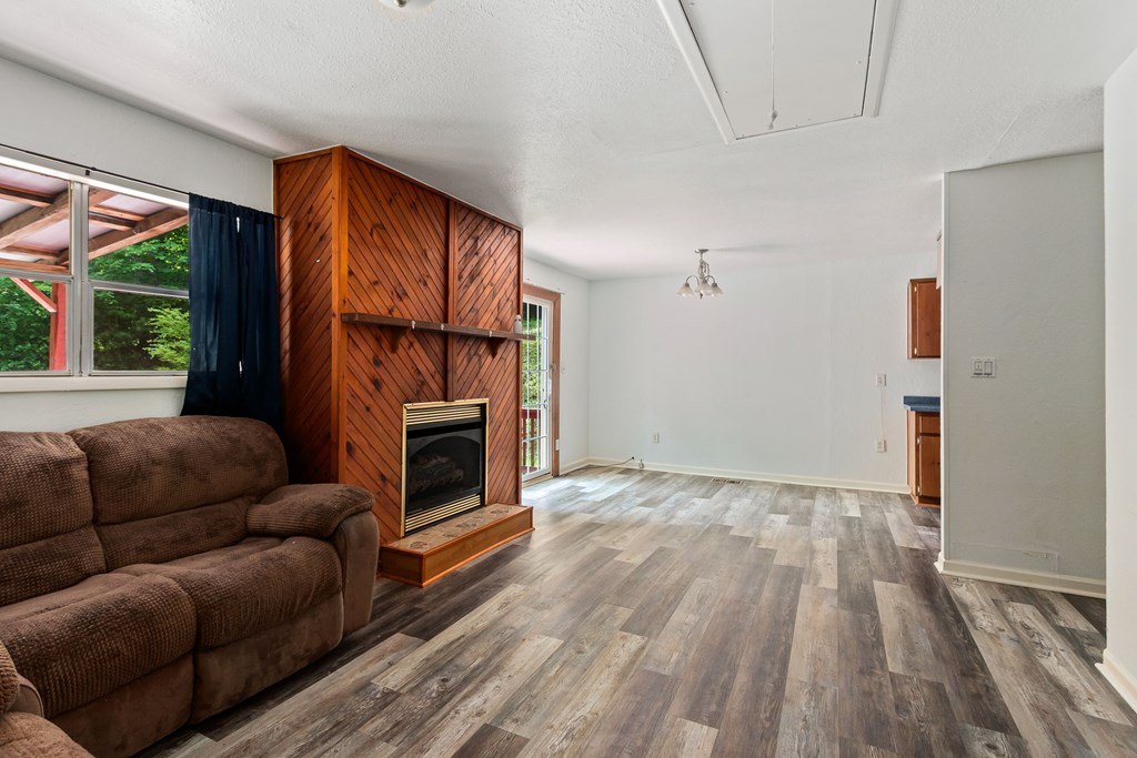 60 Fleming Street Property Photo 15