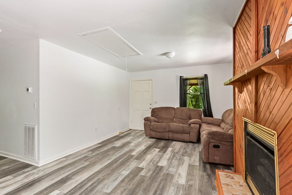 60 Fleming Street Property Photo 29