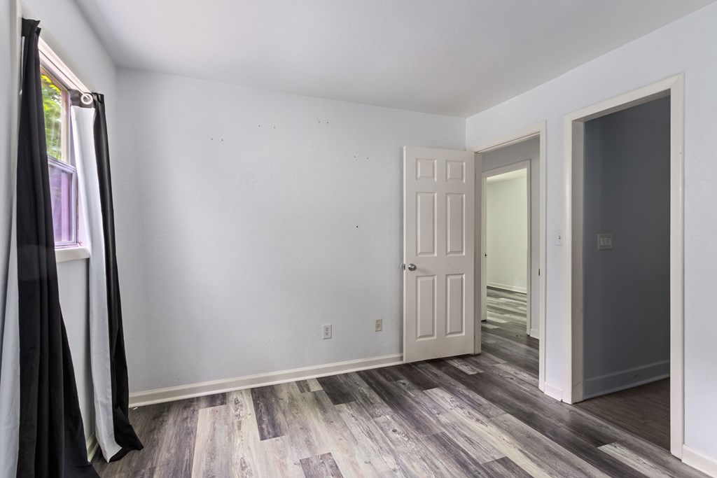 60 Fleming Street Property Photo 43