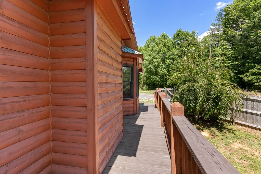 117 Carson Lane Property Photo 43