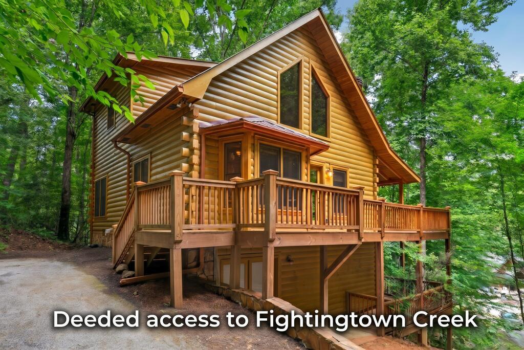 357 Hemlock Trail Property Photo 1