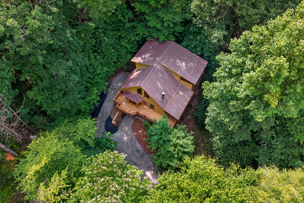 357 Hemlock Trail Property Photo 24