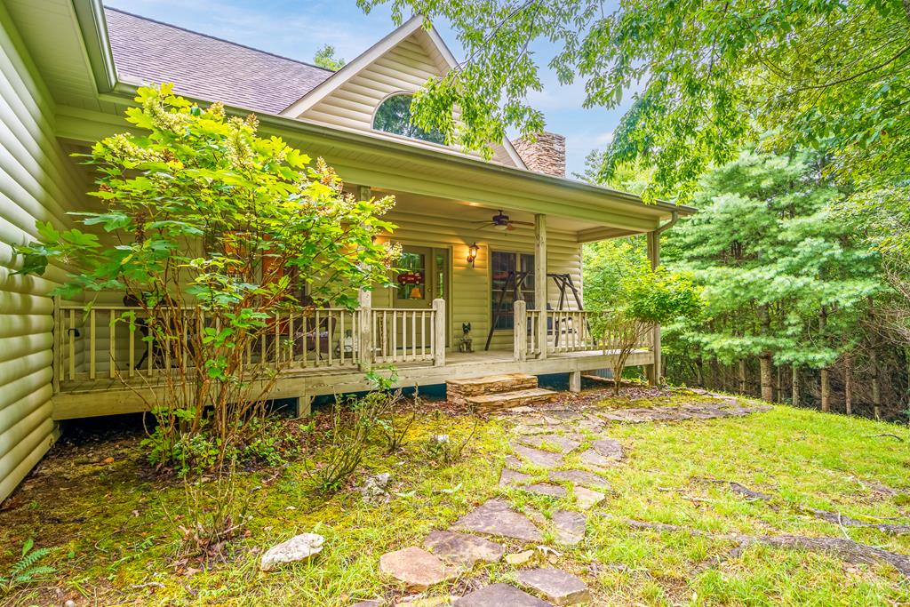 51 Hightower Trail Property Photo 5