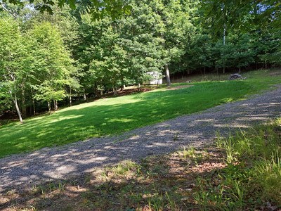 475 Driver Avenue Property Photo 5