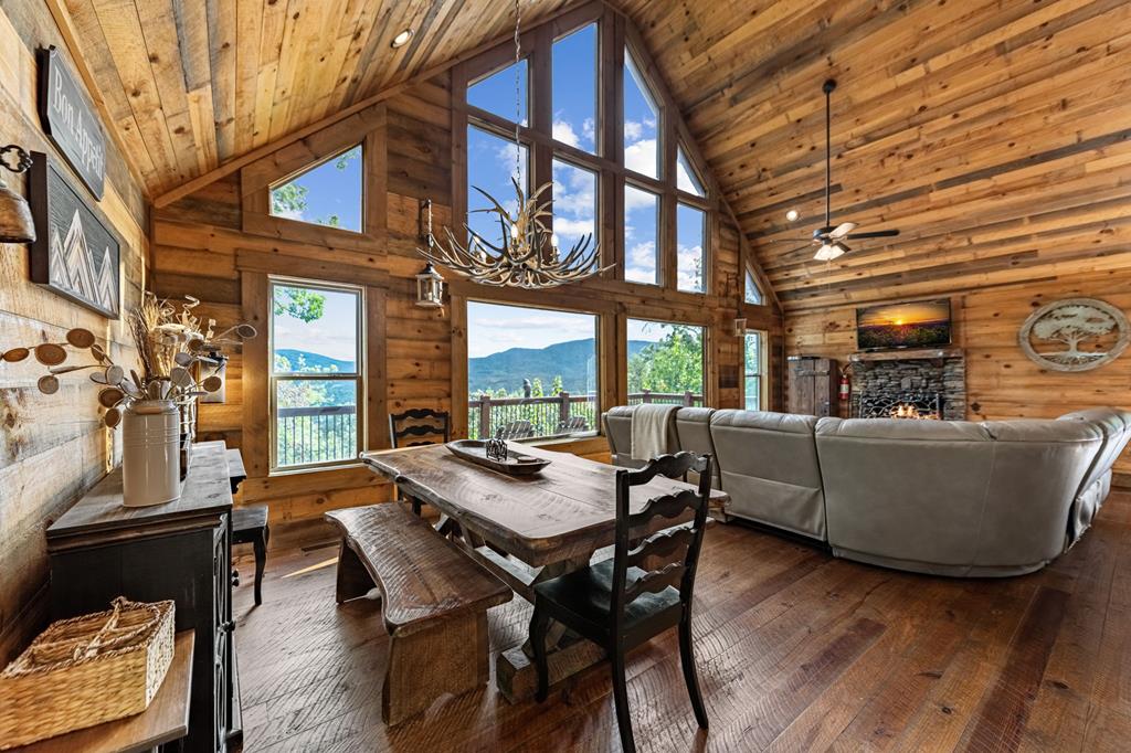 300 Cloudland Trace Property Photo 14