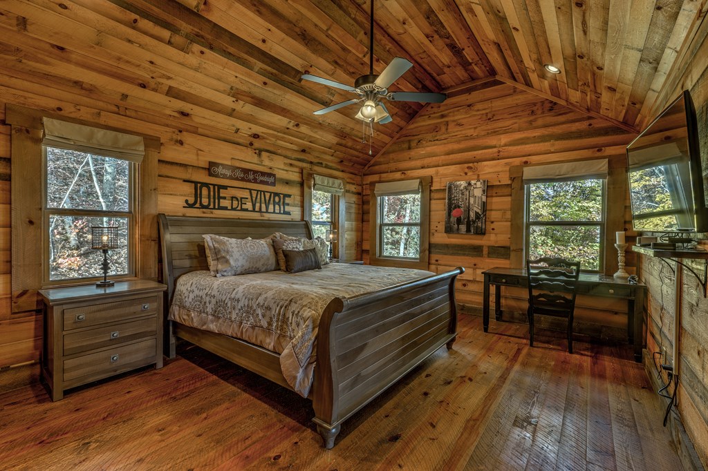 300 Cloudland Trace Property Photo 25
