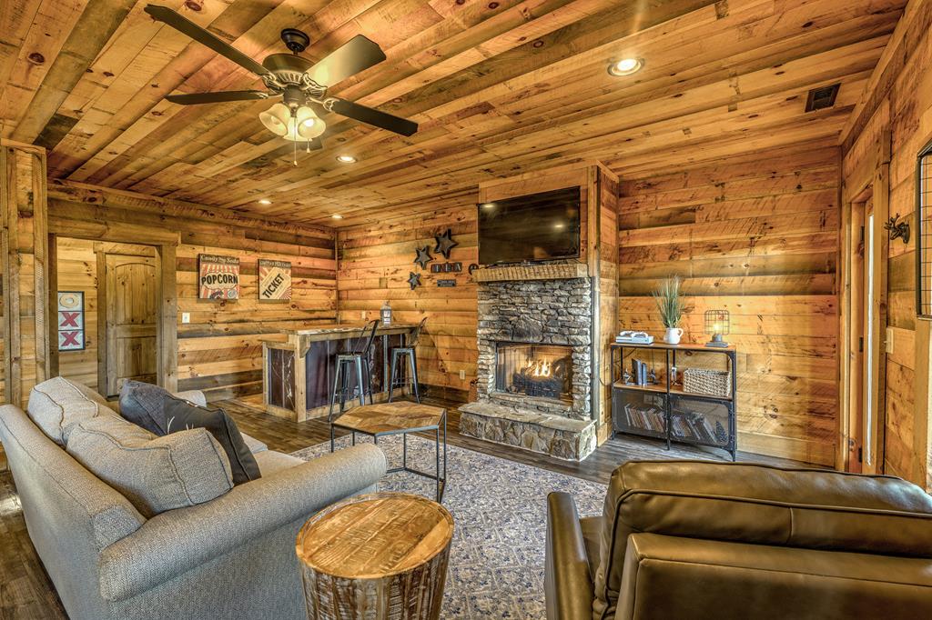 300 Cloudland Trace Property Photo 31