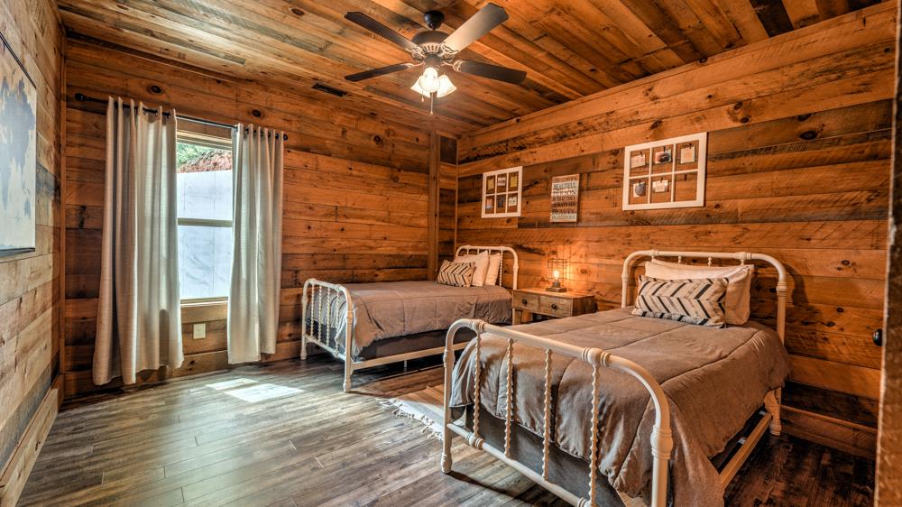 300 Cloudland Trace Property Photo 43