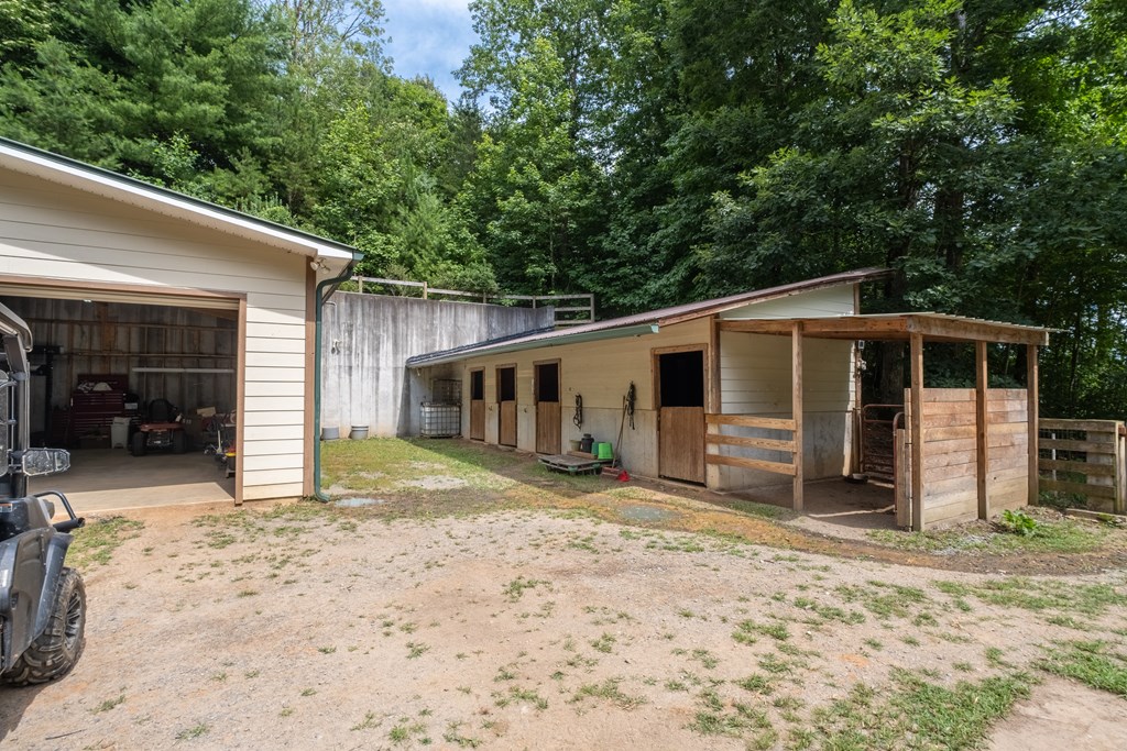 215 Dunn Mill Creek Road Property Photo 43