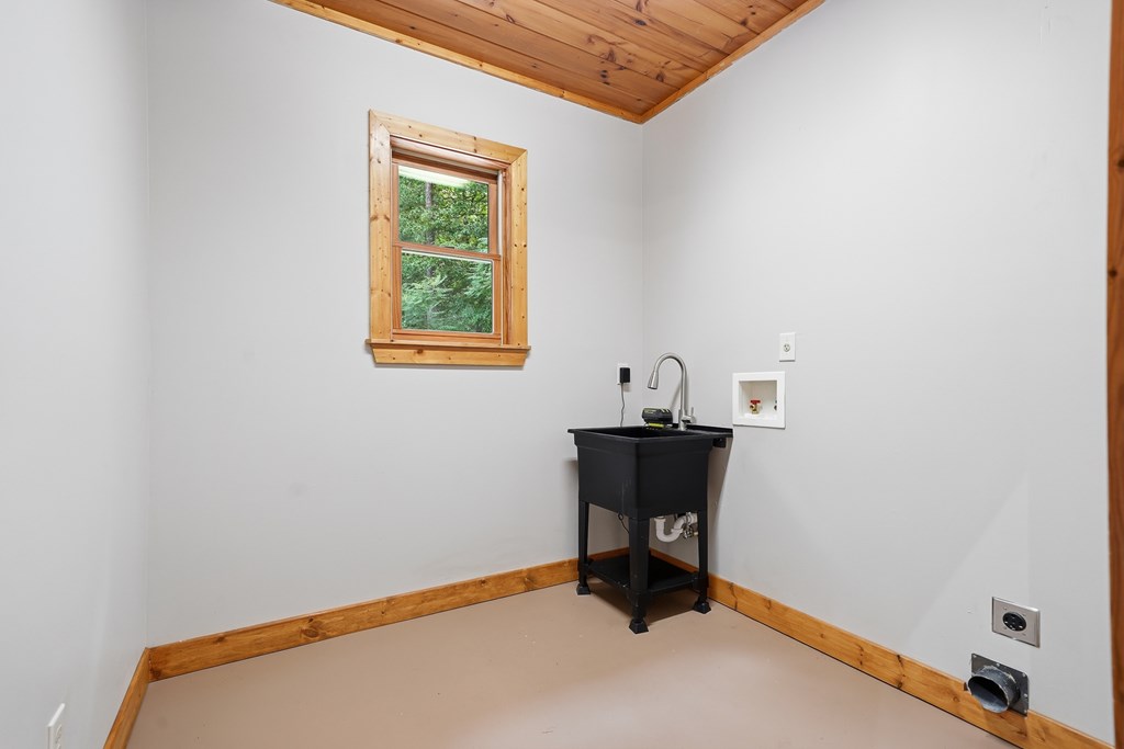 673 Harold Pritchett Road Property Photo 33