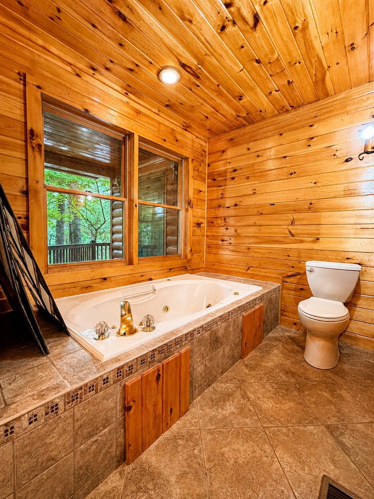 629 My Mountain Road Property Photo 10