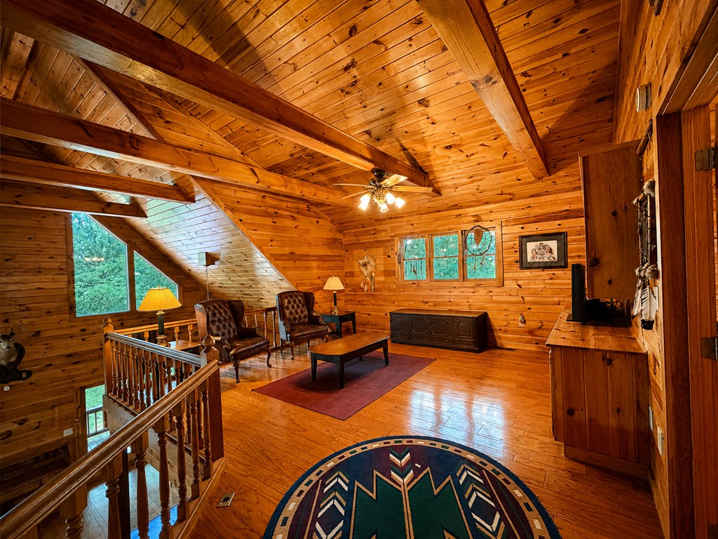 629 My Mountain Road Property Photo 15