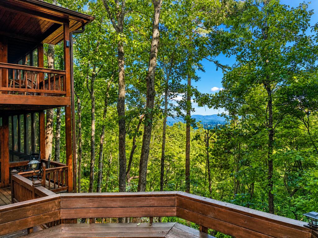 629 My Mountain Road Property Photo 35