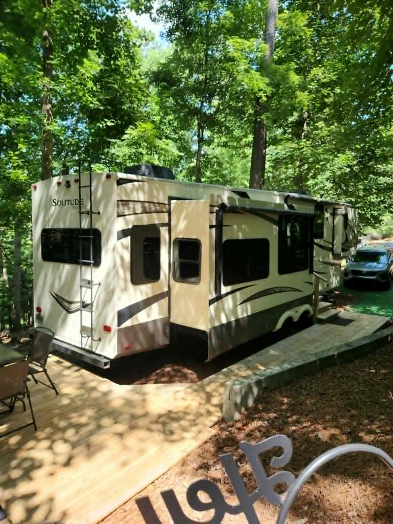 118 10th Street Property Photo 3