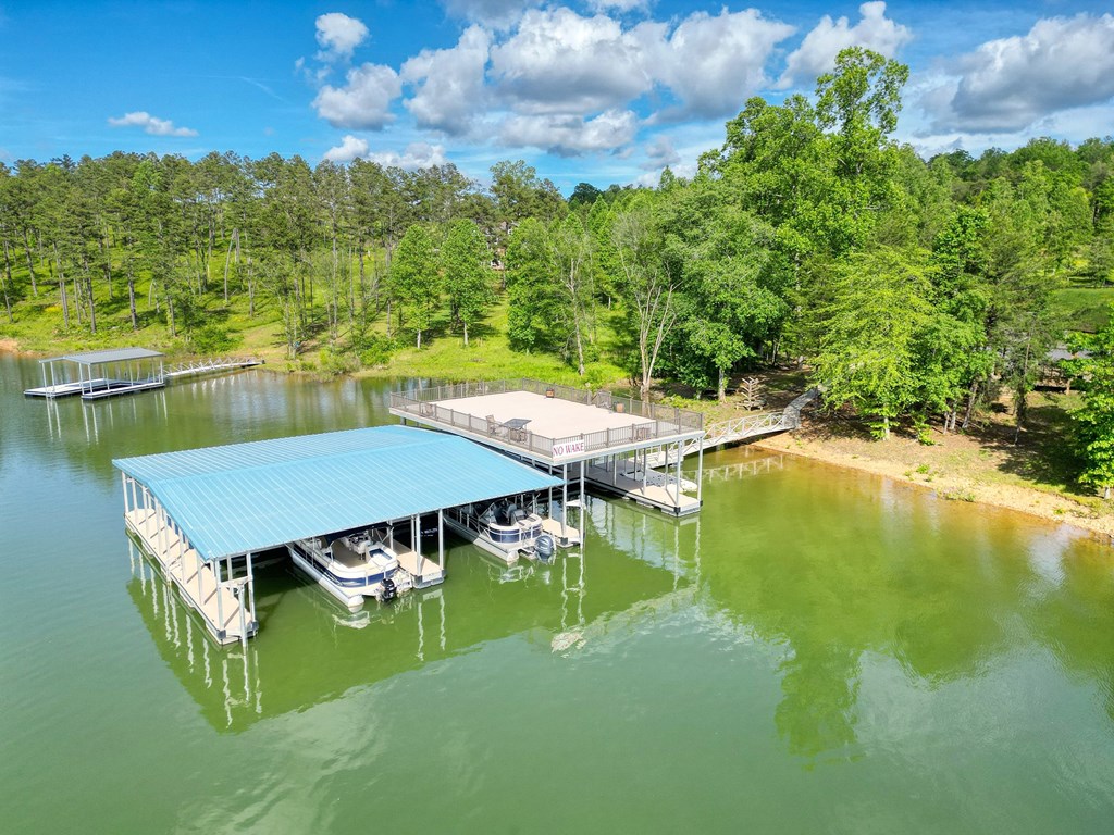 359 New Water Way Property Photo 10