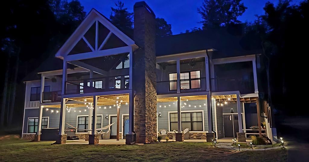 359 New Water Way Property Photo 13