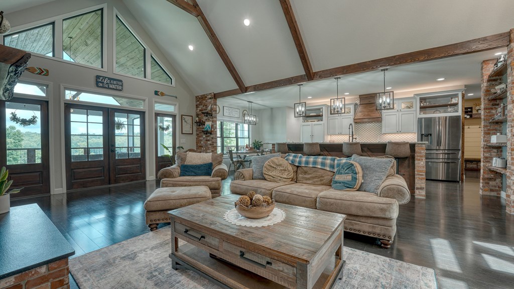 359 New Water Way Property Photo 17