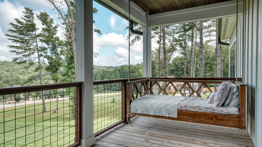 359 New Water Way Property Photo 21