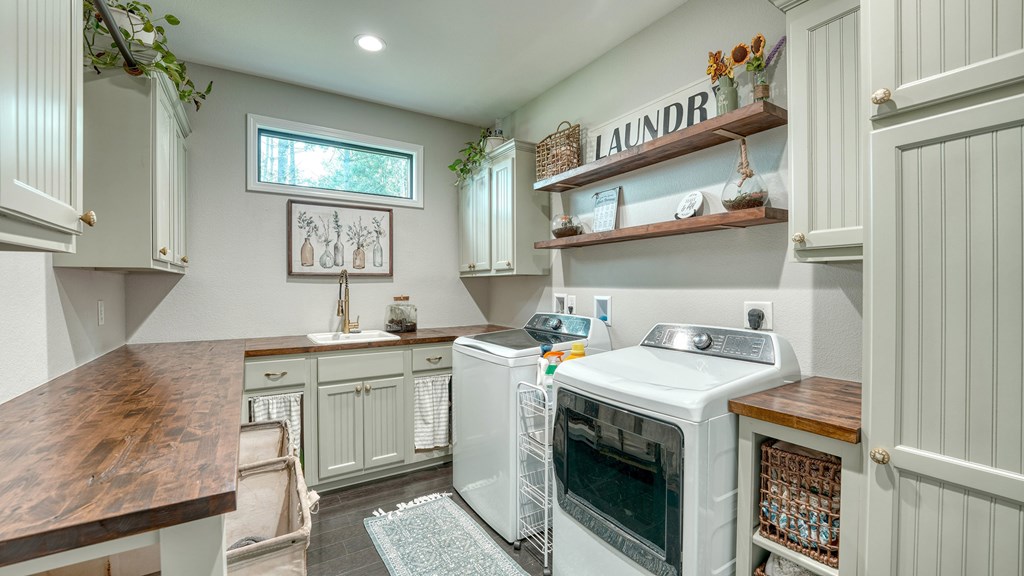 359 New Water Way Property Photo 36
