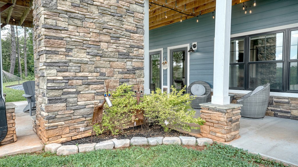 359 New Water Way Property Photo 49