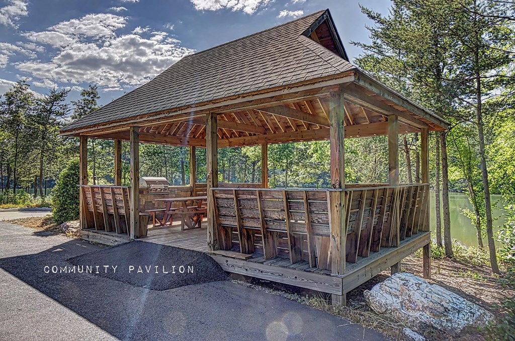 359 New Water Way Property Photo 69