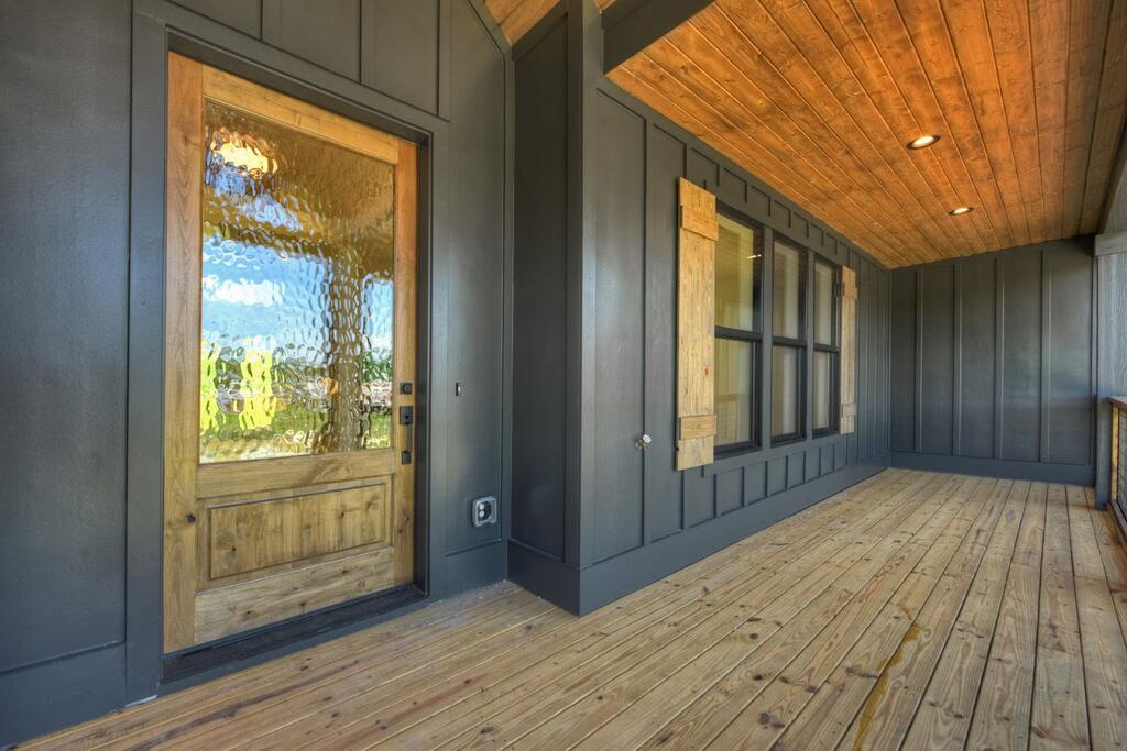 2490 New Hope Road Property Photo 11