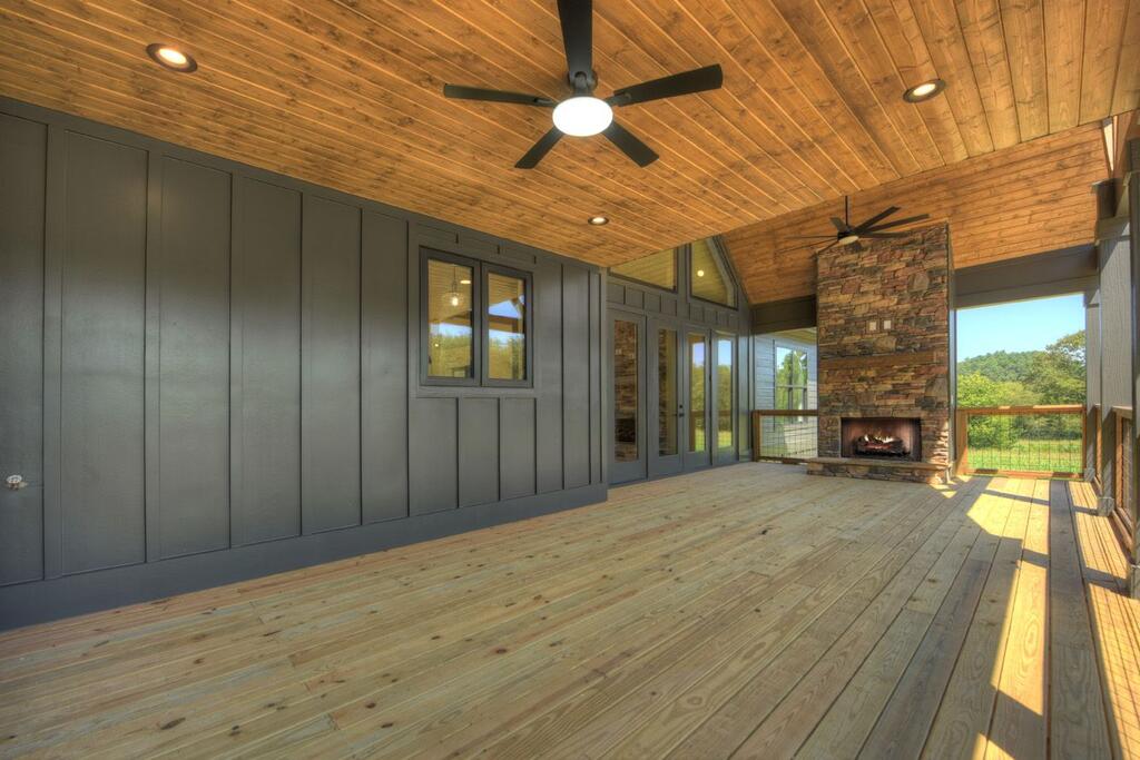 2490 New Hope Road Property Photo 16