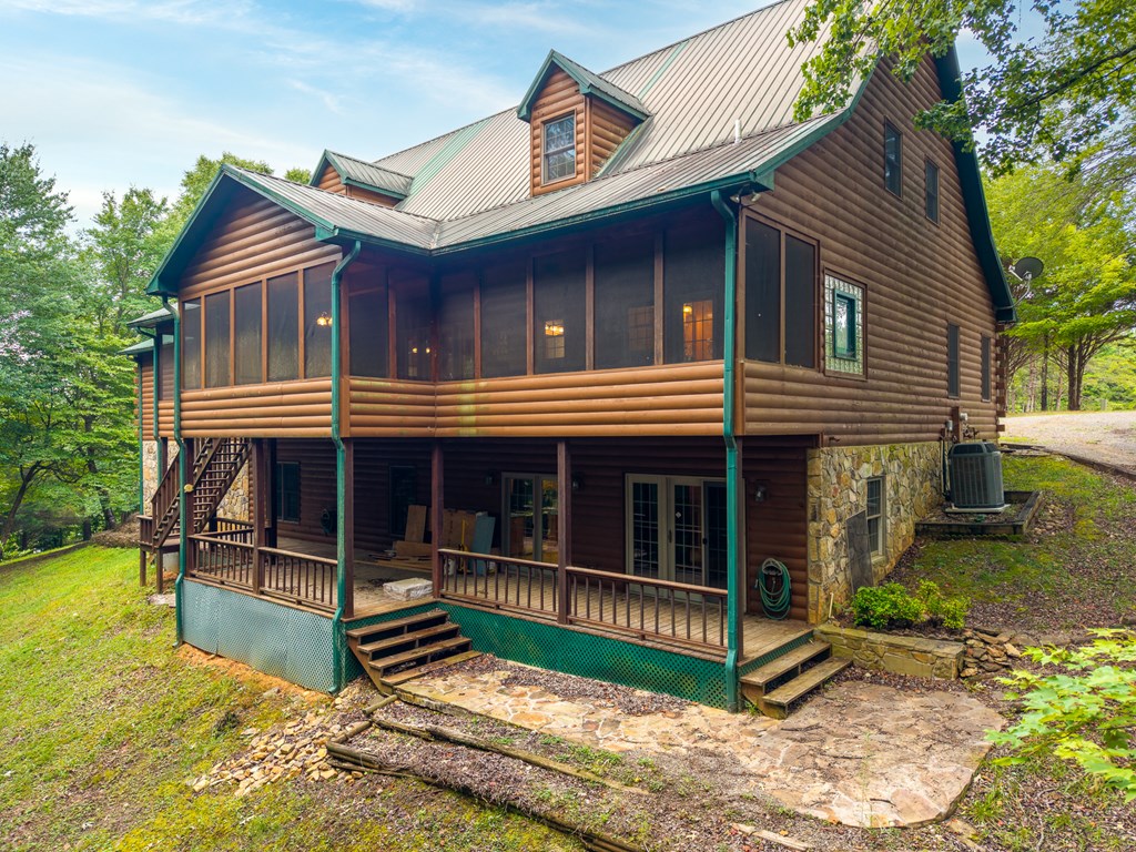 1347 Ivy Log Drive Property Photo 4