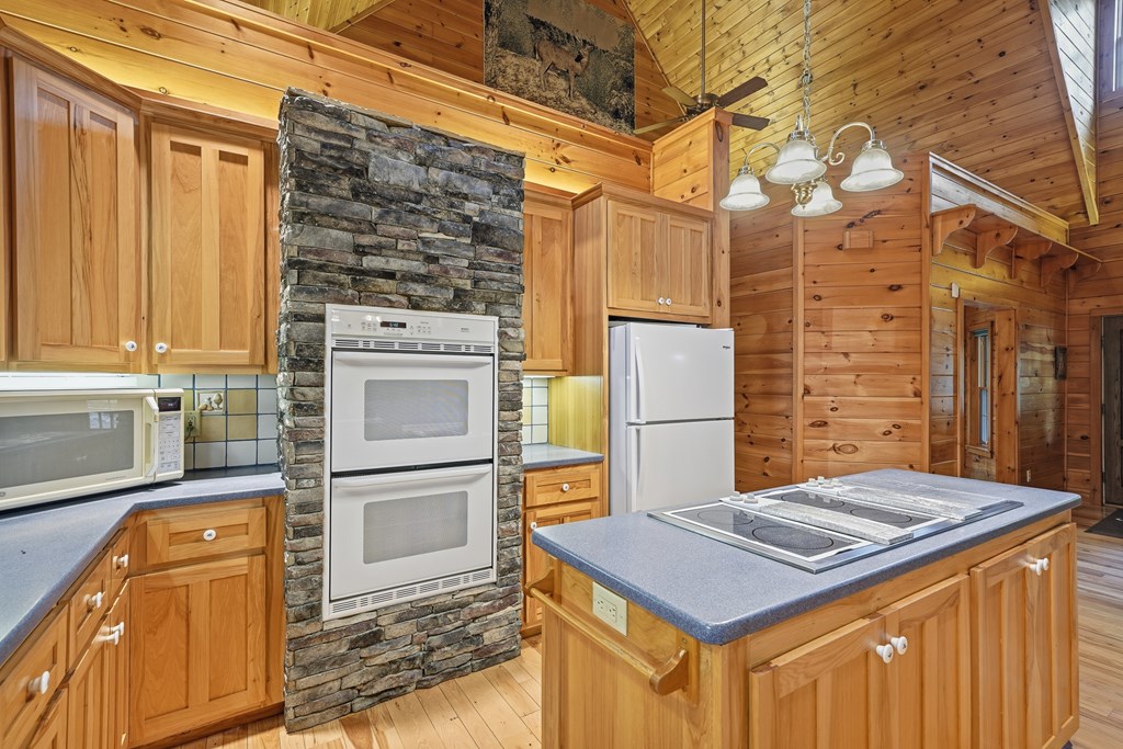 1347 Ivy Log Drive Property Photo 14