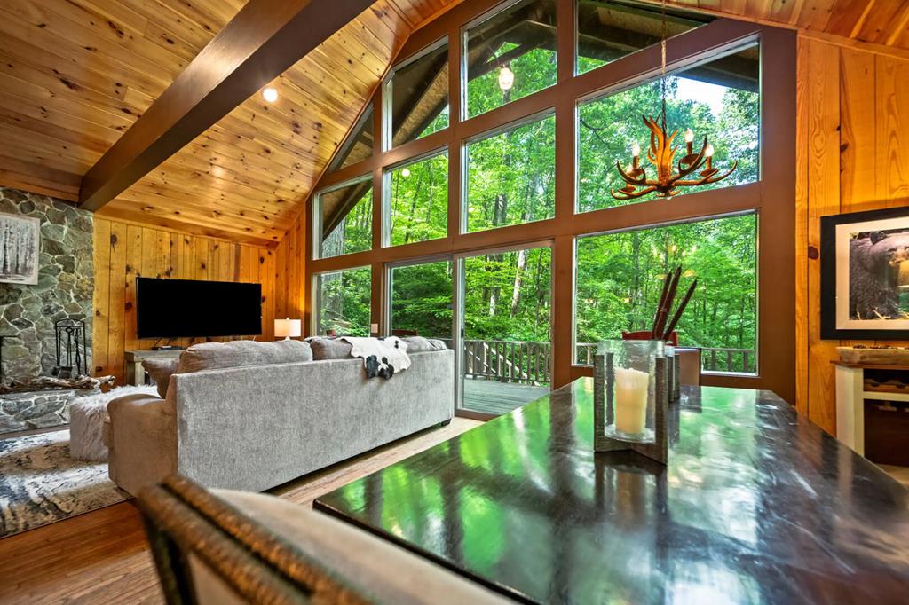 469 North Lake Drive Property Photo 15