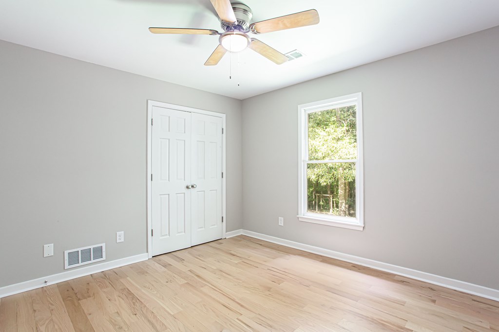 1055 Windridge Dr Property Photo 29