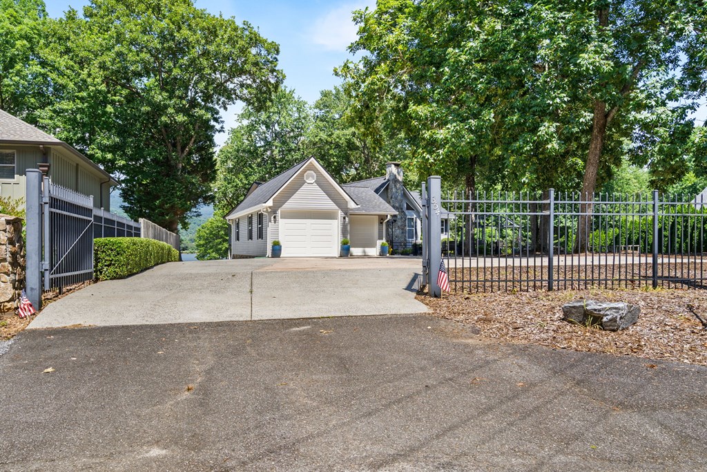 354 Harrison Circle Property Photo 62